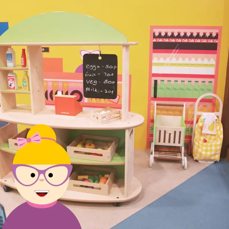 role play supermarket for children